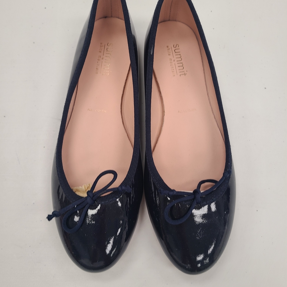 Summit by White Mountain Black Patent Leather Ballet Flats